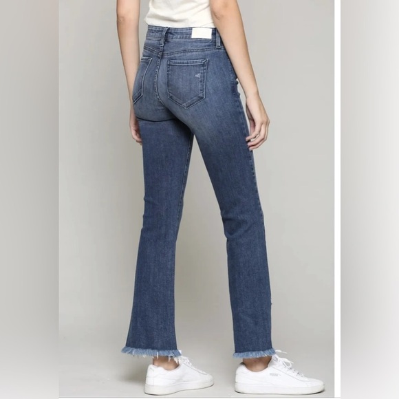 HIDDEN JEANS HAPPI FLARE DARK WASH SPLIT FRAYED HEM | 29 - Picture 3 of 13